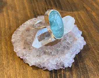 Aquamarine statement ring in sterling silver in size US 8.25- gemstone ring- crystal ring