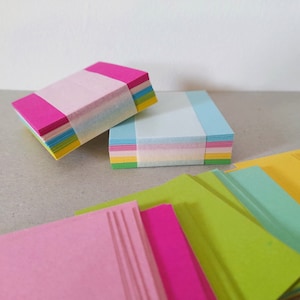 Biglietti quadrati colorati vuoti da 2,5 x 2,5 pollici, mini blocco note a fogli mobili, carta colorata piccola, promemoria fai da te e affermazioni