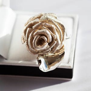 Sterling Silber Rosen Ring / Silber Blumen Ring / Silber Rosen und Blatt Ring / Bio Designer Ring / Silber Statement Ring / Blume und Blatt Ring