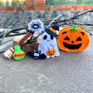 Adopt a ghost with pumpkin Felt ghost pet Cute halloween ghost toy Trick or treating ghost pocket gift set