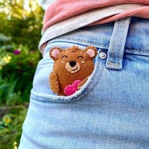 Bear pocket hug gift Felt bears Pocket pals friends Worry pets Miniature animals bears Send a hug in a box Mini bear Keep with you gift