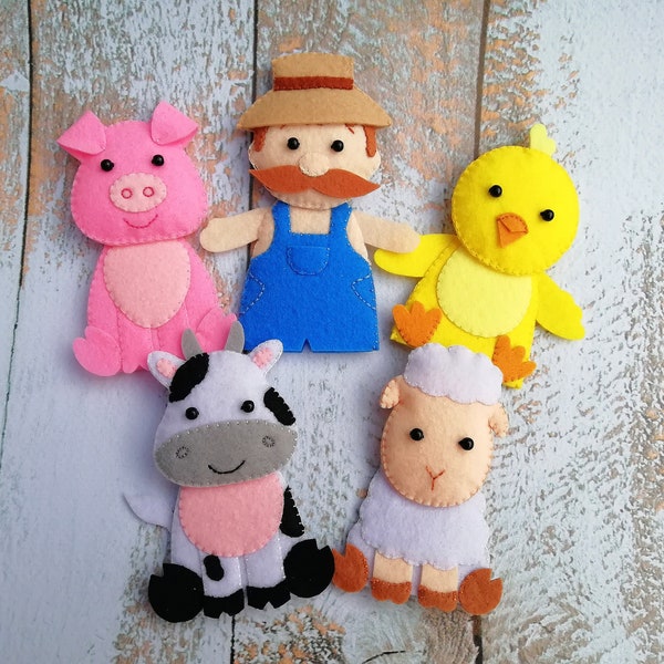 Old MacDonald farm animals set Finger puppets Farmer toy Felt cow Felt pig Quiet toys Farm favors Felt animals Montessori toddler toys