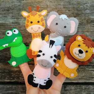 Felt animals Safari animals African animals finger puppets Jungle baby shower Learning toys Toddler toys Montessori toys First birthday gift