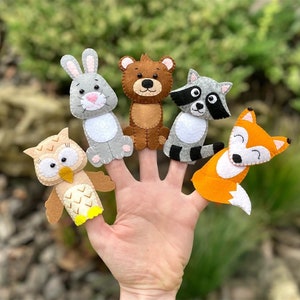 Woodland creatures Woodland baby creatures Finger puppets felt animals forest friends Toddler sensory toys Quiet toys Montessori toys felt