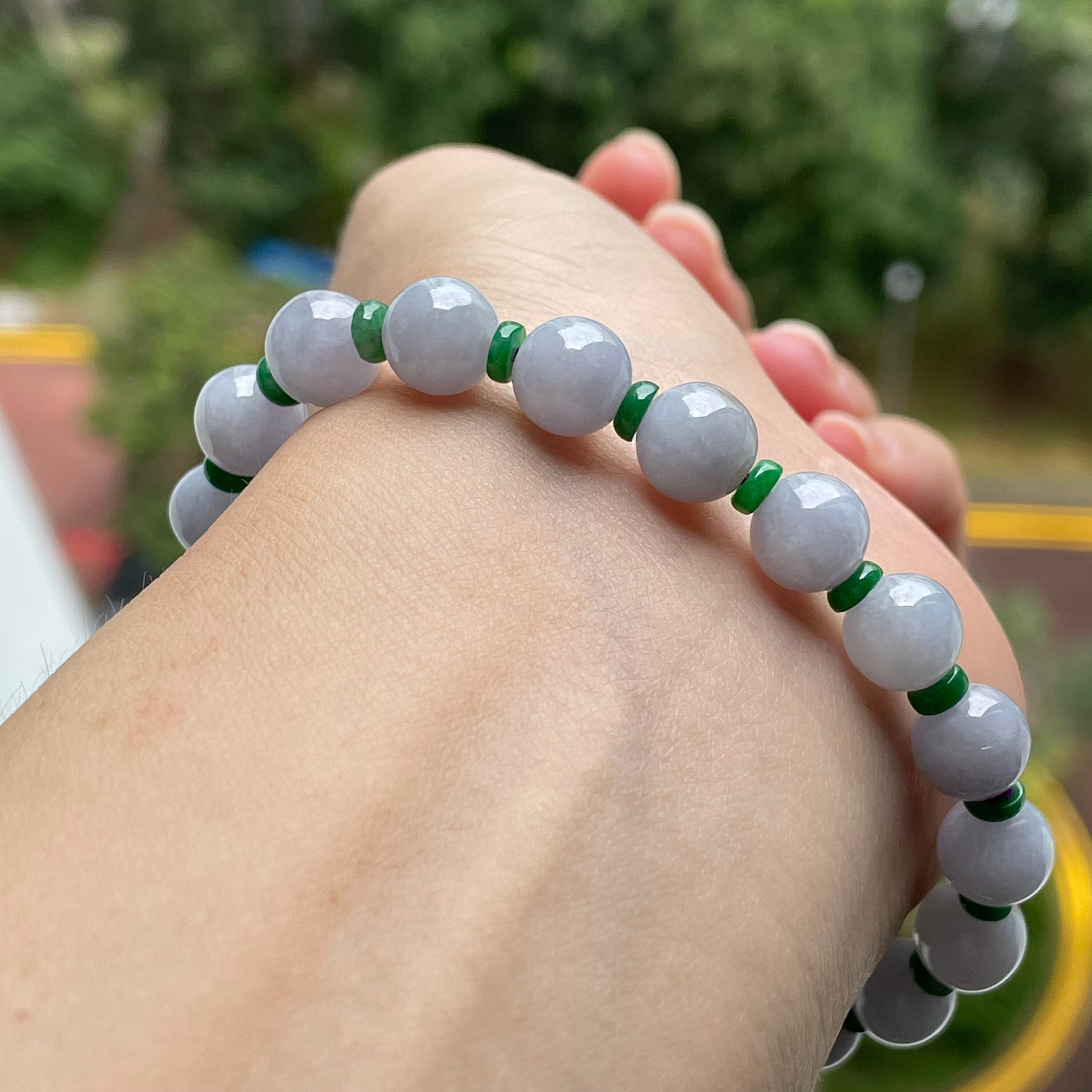 Lavender jade 2024 bead bracelet