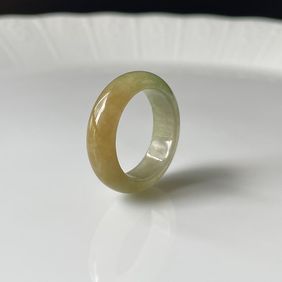 US8.5 Jade Ring Translucent Jadeite ring Type A Myanmar Jade Ring Green tea jade band ring Yellow Green Unisex jade ring Kiwi skin Jade Ring