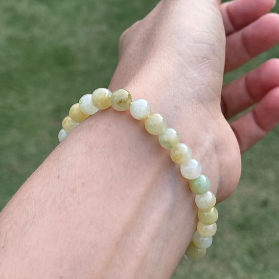 Yellow Jade bead bracelet - Natural Type A Burma Jadeite Cream color, Golden Lime shade , Green Flakes 6mm+ jade bead