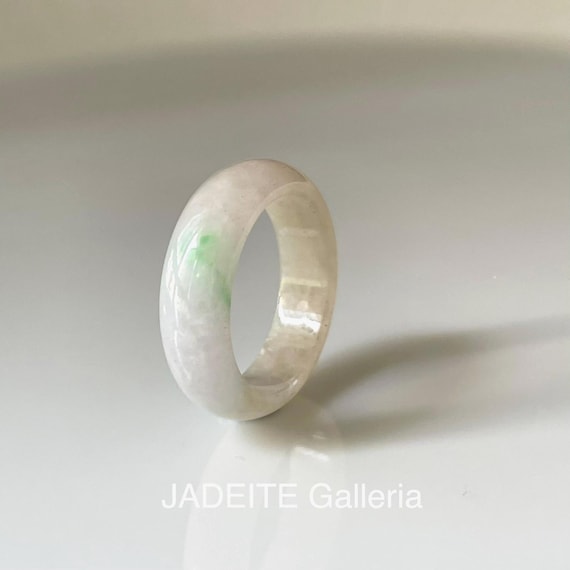 US6.75  Authentic Burmese Grade A Jadeite Ring – Bi-color White, Earth, Vivid Green Band