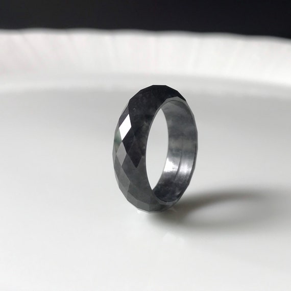 Jade ring US7 1/4 Type A Burmese Jade sparkle faceted band Ring Untreated Authentic Translucent Black Chicken Variety Jadeite Grade A ring
