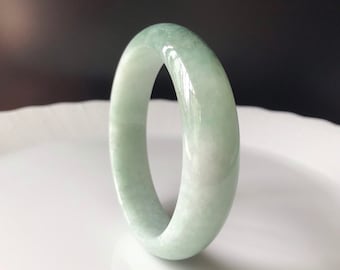 翡翠バングル 59.0 mm (2.32