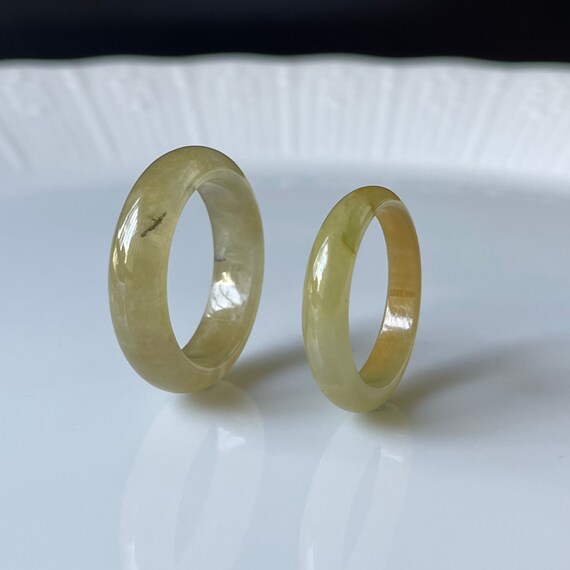 Jade Rings US8.5 , US6.75 unisex band rings - Authentic Burmese Jadeite Jade 100% Natural Grade A Translucent Kiwi Skin