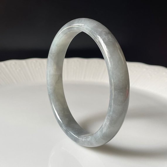 Bangle 59mm & Above - JADEITE Galleria Bangle 59mm & Above - JADEITE Galleria