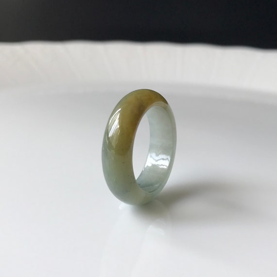 US7.75 Jadeite Ring Translucent Ocean Green with KIWI GREEN - MYANMAR Jadeite Natural Jade Type A band ring
