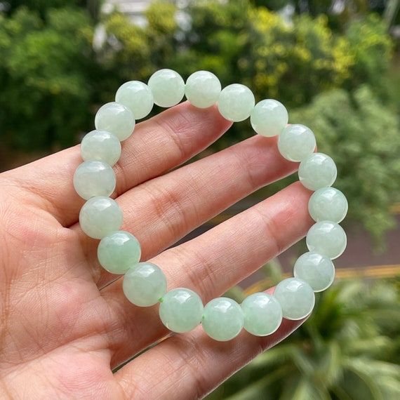 Jade bead bracelet- 10mm Natural Type A Burma Jadeite Translucent Soft Green Jade Bead Bracelet Jade Bracelet