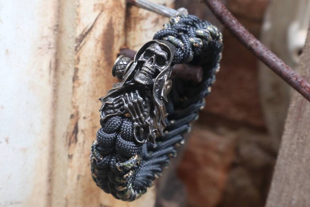 Outlaw Skull Clasp Paracord Bracelet for Chris Black Designs 