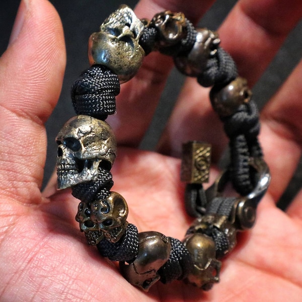 The Skull Army V2 Premium Paracord Bracelet, Black Skull, Brass Bead, Samurai, Spartan, Oni, Hannya,Viking,Mens Bracelet, Black Bracelet.