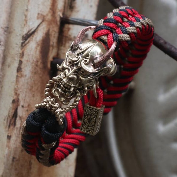 THE HANNYA! [Exclusive] Premium Paracord Bracelet, Mens Bracelet, oni mask, Hannya mask, viking, skull bracelet, Samurai Mask Bracelet.