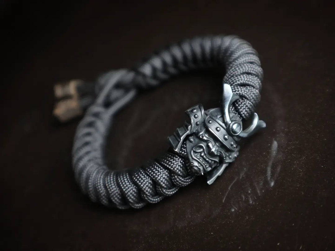 Bear Paracord Bracelet With Bear Clasp, Mens Viking Bracelet, Gift for Him,  Unique Mens Bangle, Brass Shackle, Armband, Viking Jewelry 