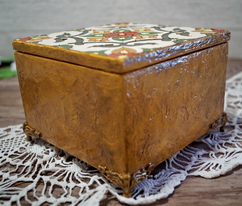 Small jewelry box Burnt orange colour