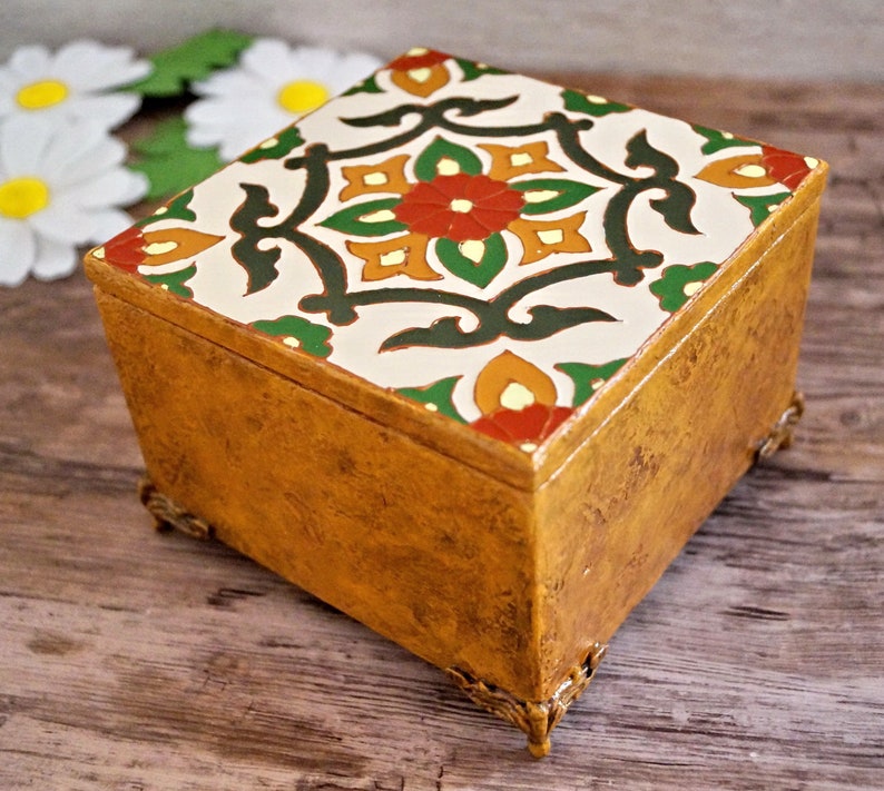 Small jewelry box Burnt orange colour