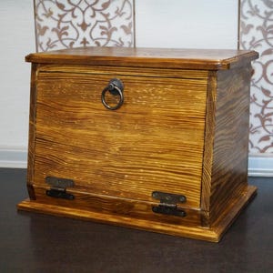 Rustic bread box Wooden bread bin Handmade bread box Farmhouse kitchen storage