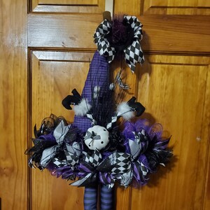 Purple Witch Hat Wreath, Witch Hat Door Hanger, Halloween Door Wreath