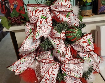 Christmas Tree Bows, Set of 8 Satin Peppermint and Candy Cane Bows