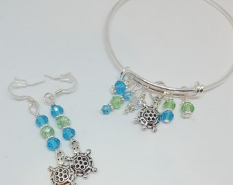 Adjustable Turtle Charm Bangle Bracelet
