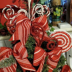 Peppermint Stripe Bows, Christmas Tree Bows, Set of 10, Red Diagonal Striped Bows