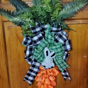 Easter Tulip Carrot Wreath,  Spring Carrot Swag, Spring Wreaths