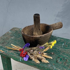 Antique Wood Bowl, Wood Mug, Wood Mortar, Wood Utensils, Antique Bucket, Rustic Wood Bowl with Handle, Farmhouse Decor, Vintage mortar