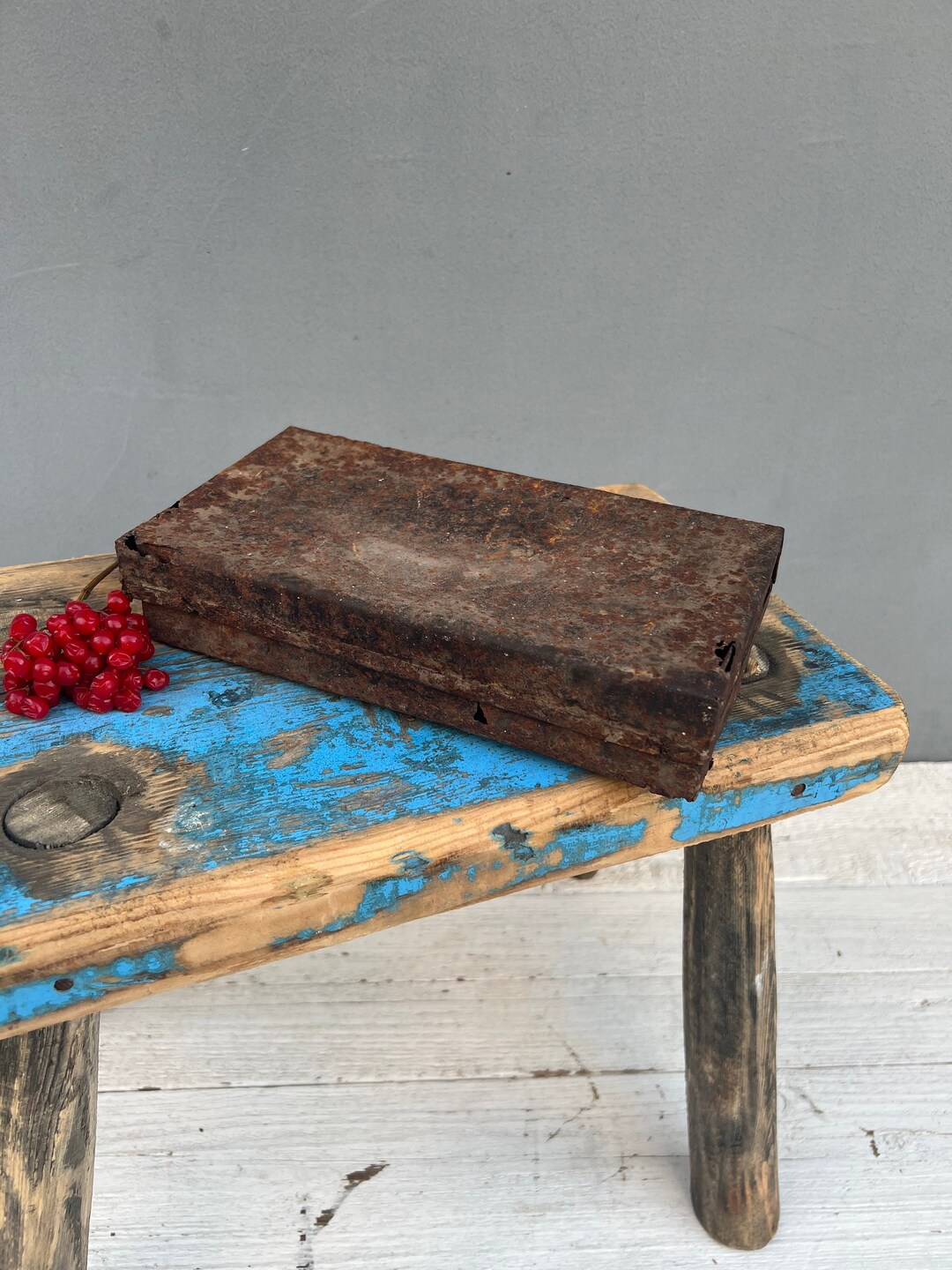 Antique Rusty Metal Filing Box Time Hole Box Starting Etsy