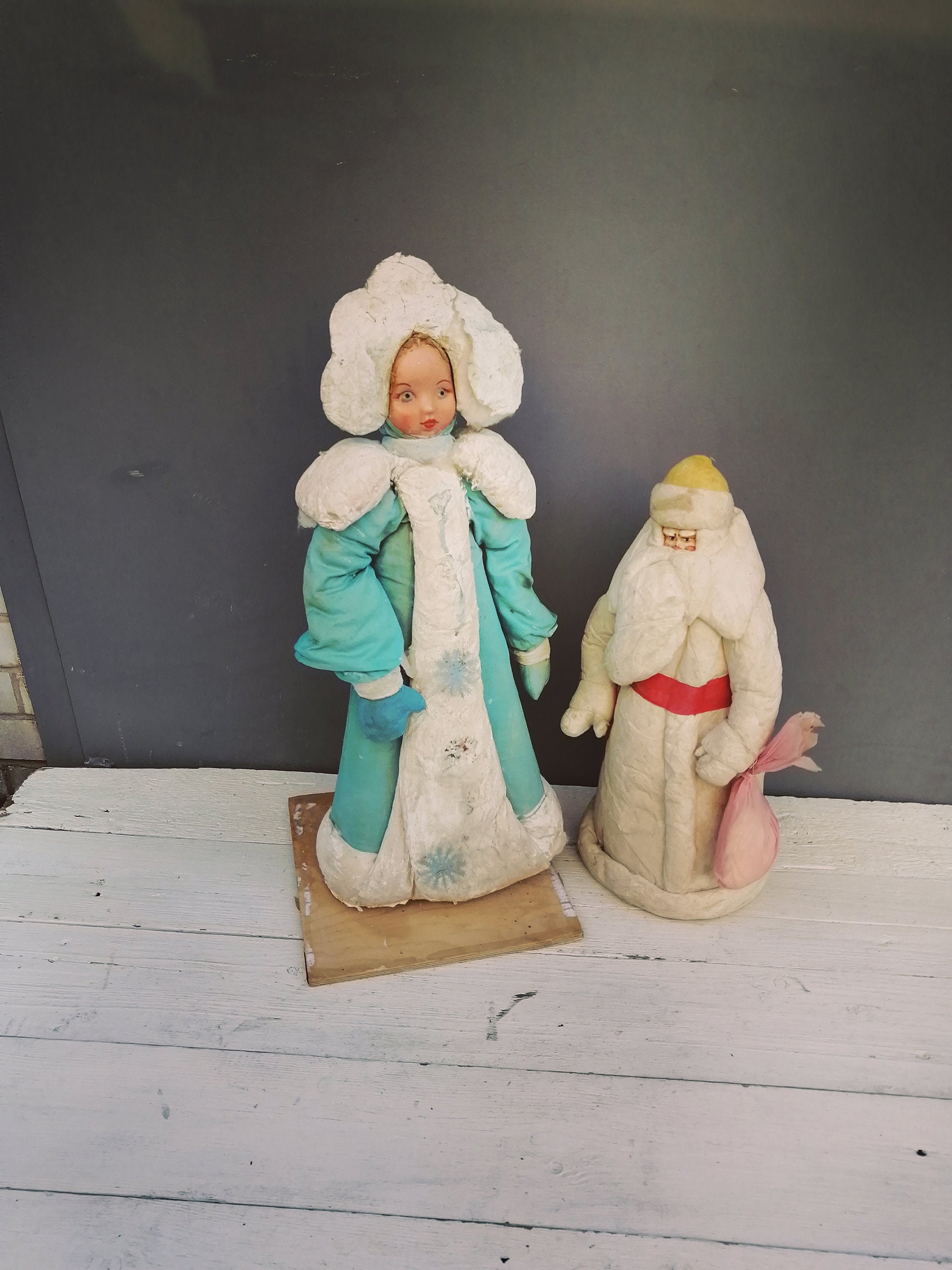 Vintage Plastic Santa Claus and Rubber Snow Maiden Christmas Figurine Vintage Christmas Decorations Christmas Gift Collectible Toys Decor Vintage Plastic Santa Claus and Rubber Snow Maiden Christmas Figurine Vintage Christmas Decorations Christmas Gift Collectible Toys Decor