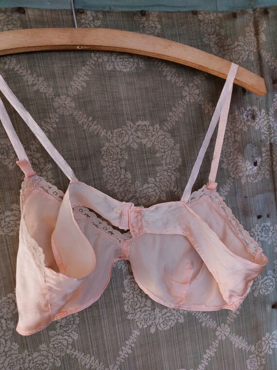 RARE antique bra with bra pads lingerie  brassier… - image 6