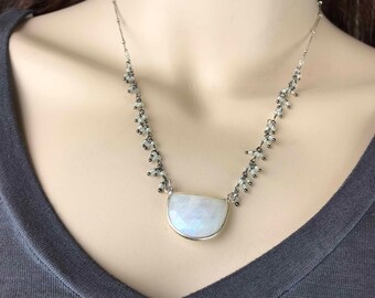 Moonstone Bold Pendant Necklace, Moonstone Cluster Necklace, Moonstone necklace, White Necklace, Christmas Necklace, Wedding Necklace