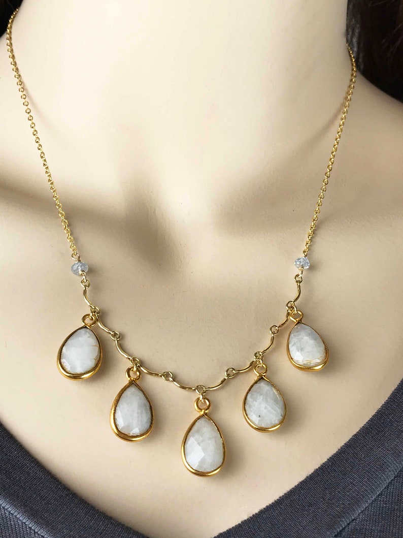moonstone chain moonstone necklace gifts for her,unique gifts Moonstone 14K gold fill Necklace designer jewelry moonstone jewelry