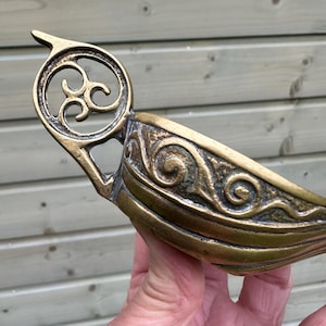 MAX LE VERRIER bronze pap boat - Antique / vintage French bronze dish signed M Le Verrier.