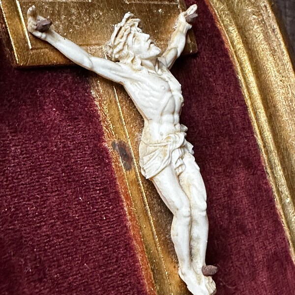 Antique French crucifix - Carved Jesus on the cross - Hand carved Jesus INRI