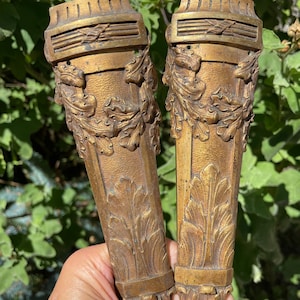 French bronze furniture leg pediments - Pair of antique French gilt bronze leg pediments  - Furniture hardware - Leg pediment