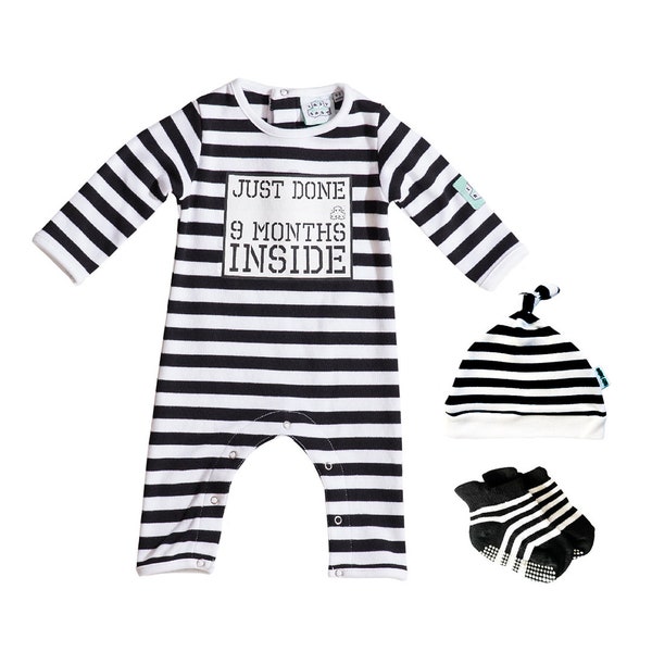 Just Done 9 Monate Inside® Baby Bundle Geschenk Set - Baby Shower Geschenk - Werdende Eltern - Baby Outfit by Lazy Baby®