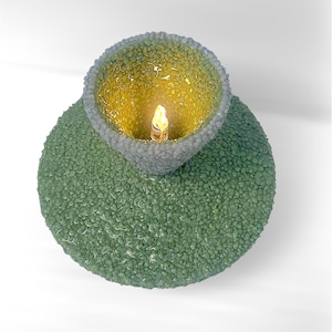 Lampe sculpturale en galets de quartz – Édition limitée