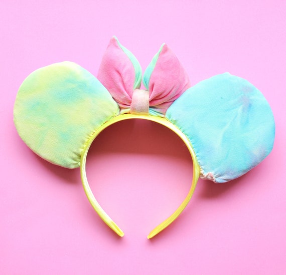 Buy Tie Dye Minnie Mouse Ears: Girl display picture 2