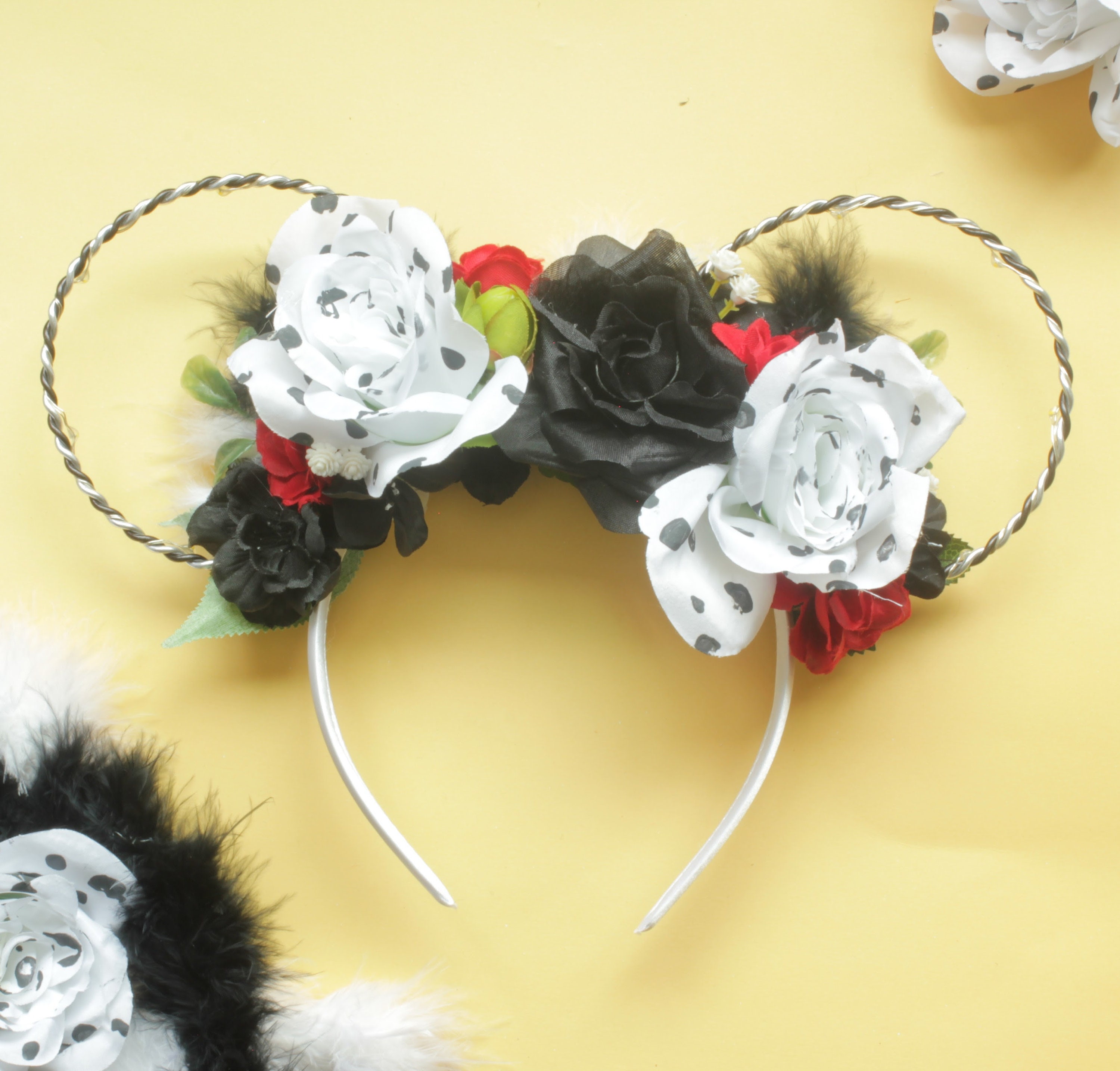 Cruella De Vil Inspired Floral Mickey Ears: 101 Dalmatians  display picture 2