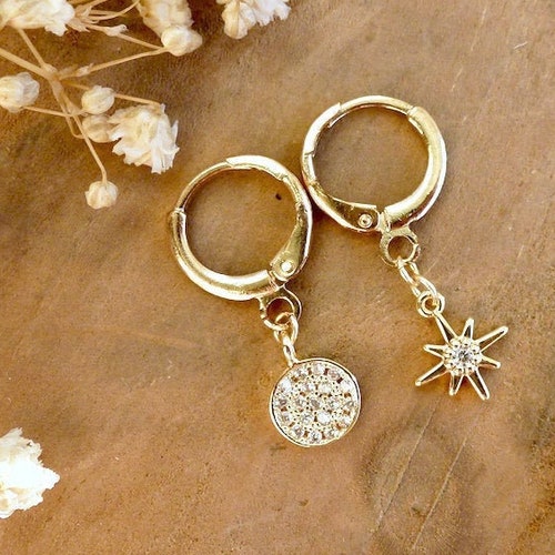 Mini Creole rings online gilded with fine gold mismatched star sun and moon with pendants set with zirconiums