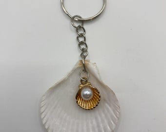 Seashell keychains, charm keychains, charms, seashell keychains