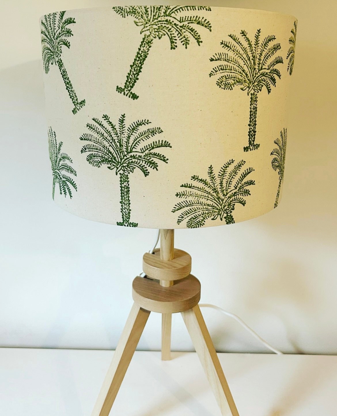Lucas palm 2024 tree lamp