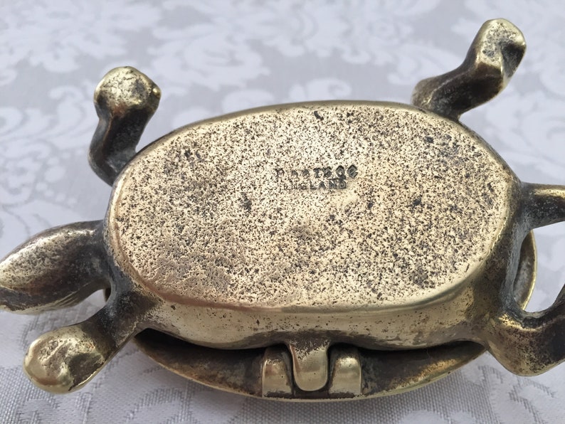Ancient Bronze Sculpture Golden Massive And Chiseled Turtle Made In England Art