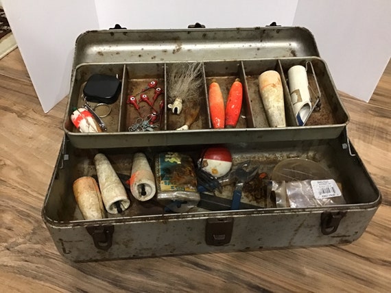 Vintage Metal Tackle Box Fishing Lures, Cabin, Fishing, Lake, Porch,  Commercial Decor -  Norway