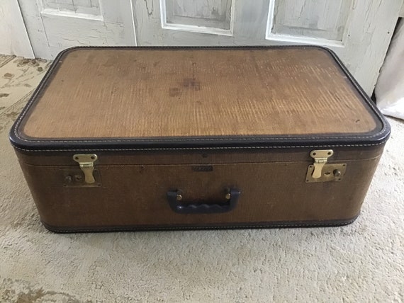 Vintage SUITCASE Koffer Koffer GroKoffer, Aufbewahrung KofferTisch Foto  Stage Prop - Etsy sterreich