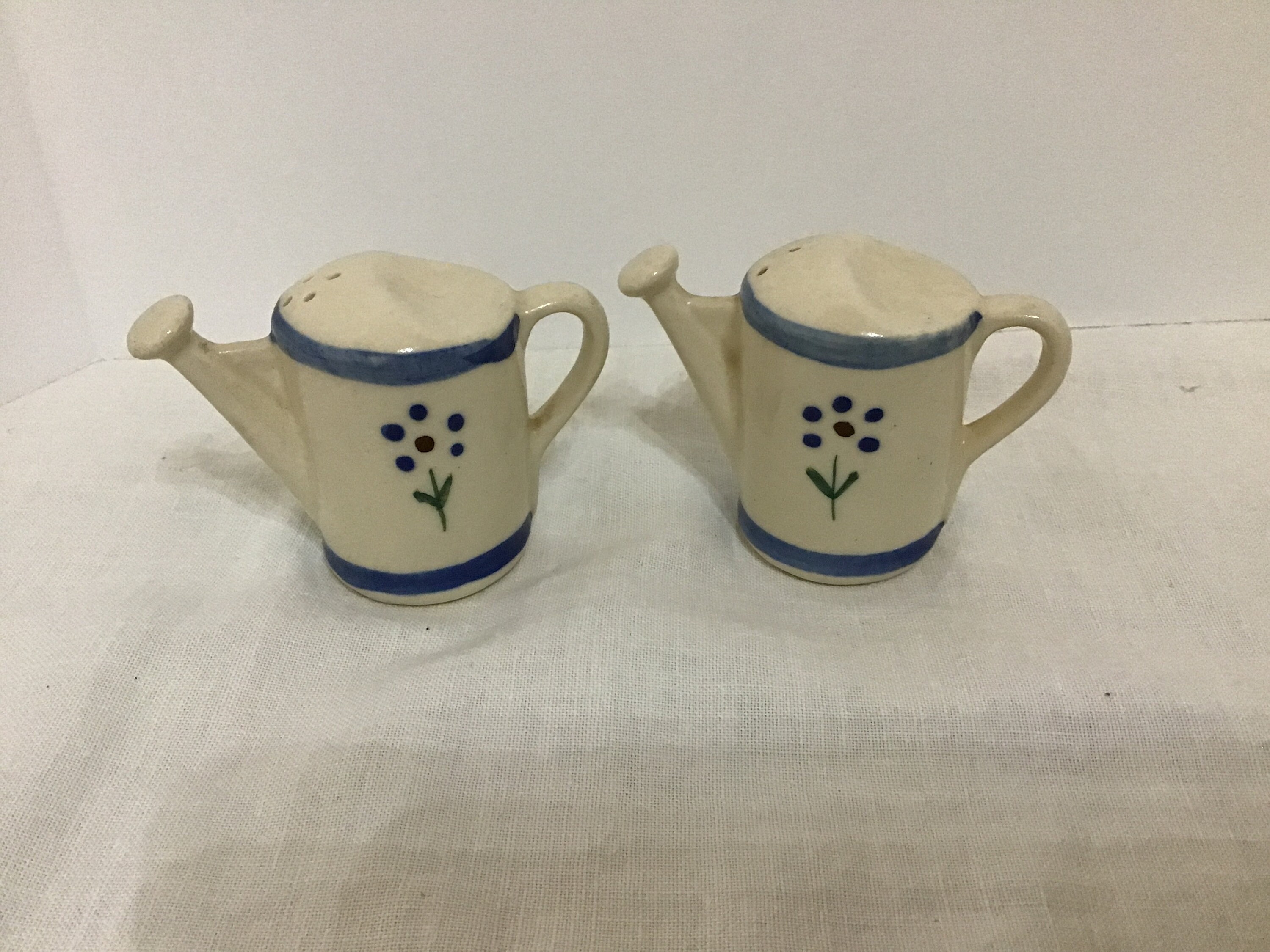 SHAWNEE SALT PEPPER Sets 1950s Vintage Salt and Pepper Shakers - Etsy